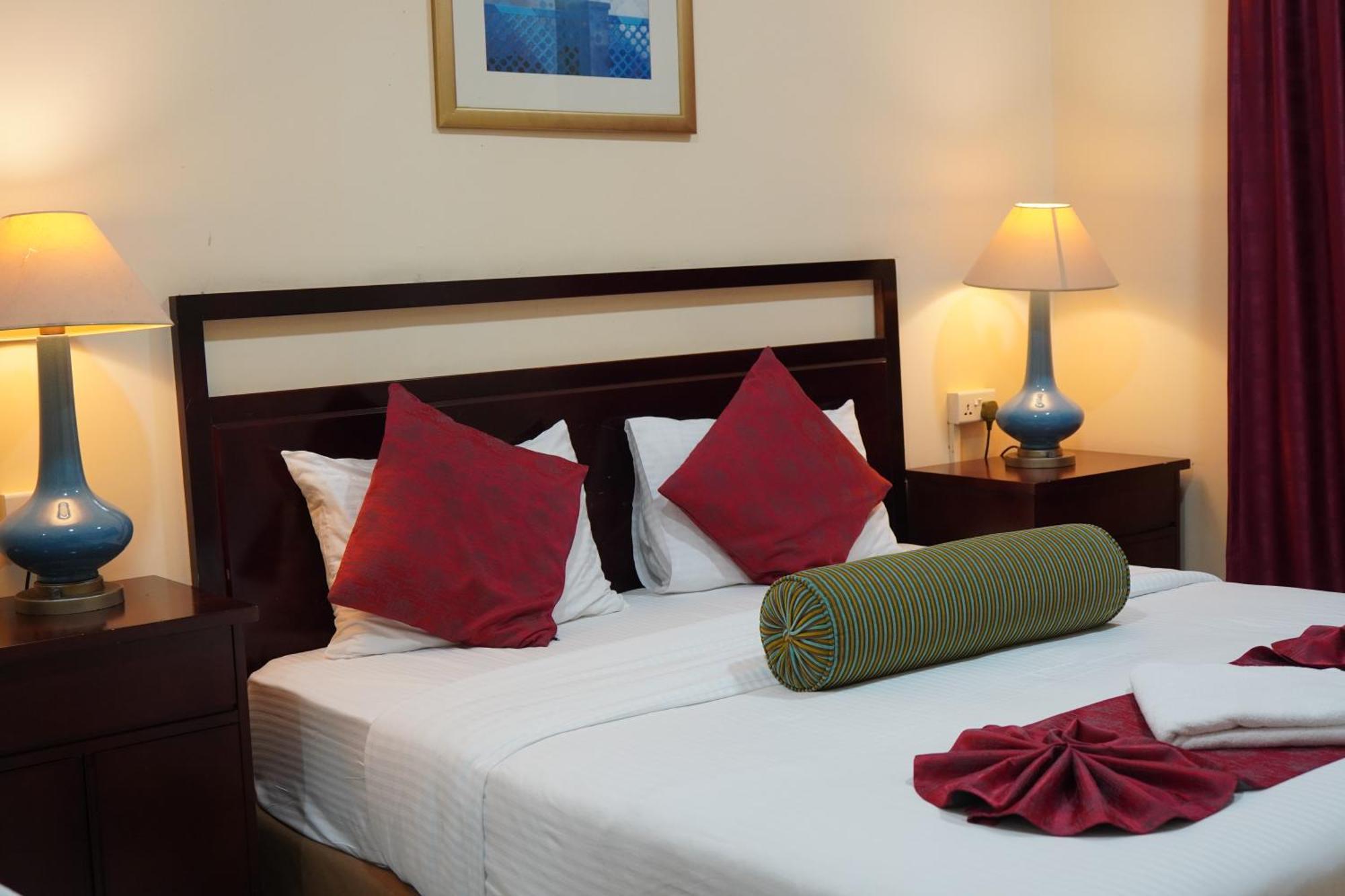 Onyx Hotel Apartments - Maha Hospitality Group Ajman Ngoại thất bức ảnh