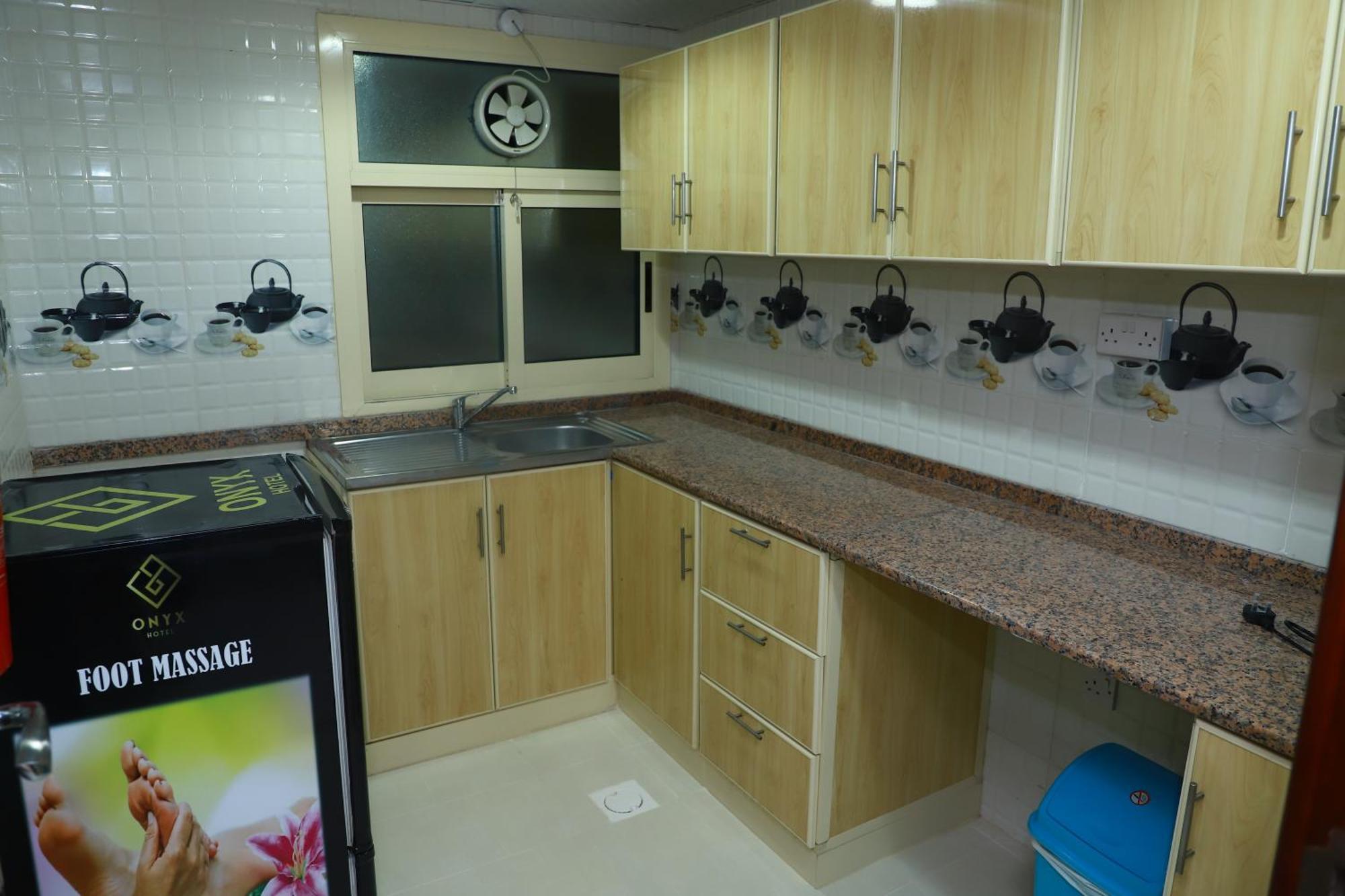 Onyx Hotel Apartments - Maha Hospitality Group Ajman Ngoại thất bức ảnh